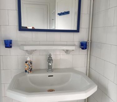 Valencay Bed & Breakfast | VILLA ESPERANZA Suite de plain-pied, indépendante, 1 à 4 personnes proche Zoo de Beauval et châteaux de La Loire