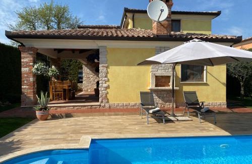 Karigador Villa | Villa Eva Karigador