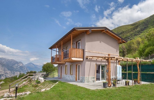 Malcesine Villa | Villa Faigolo-With lake view