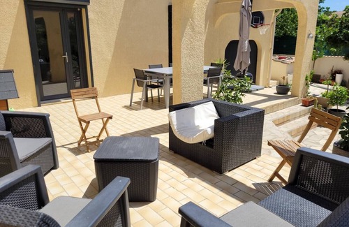 Marsillargues House | Villa Familiale 160m2 Avec Piscine Proche Plage - 5 Chambres