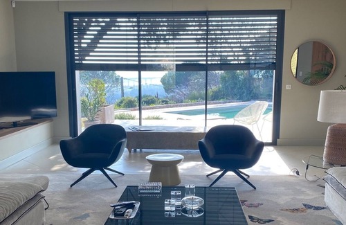 Les Angles Villa | Villa Familiale Proche Avignon - vue Imprenable Alpilles et Rhône