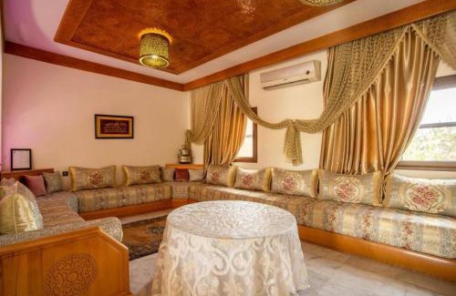 Aghouatim Villa | Villa farm host heated pool view Grand Atlas