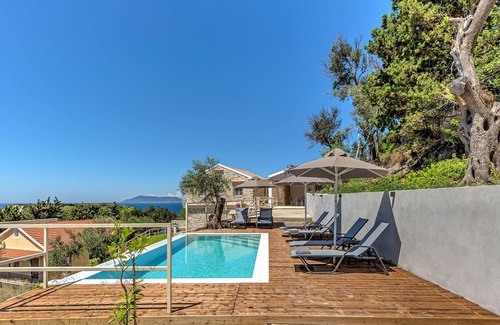 Erikousa Island Villa | Villa Feax Ocean View