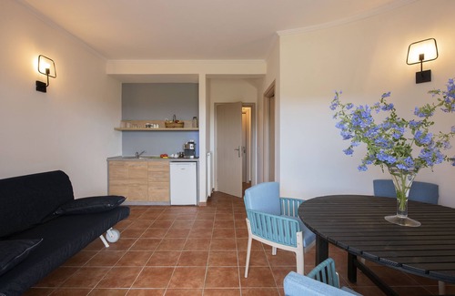 Corfu Villa | Villa Felicia is the ultimate booking option for couples, families and friends