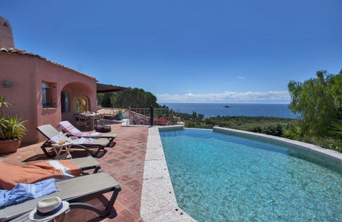 Pinarellu Villa | VILLA FELICITA VUE MER MAGNIFIQUE PLAGE A PIED
