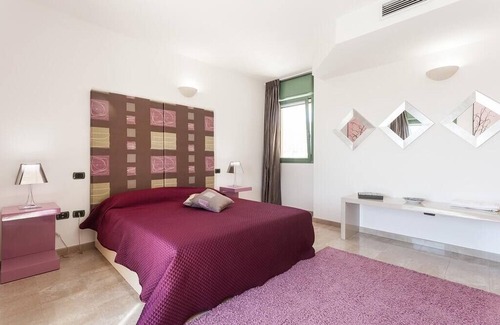 Poggio dei Pini Villa | Villa Ferrara in Poggio dei Pini