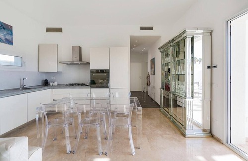 Avola Villa | Villa Festa - Private seafront villa in Sicily