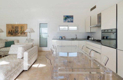Avola Villa | Villa Festa - Private seafront villa in Sicily