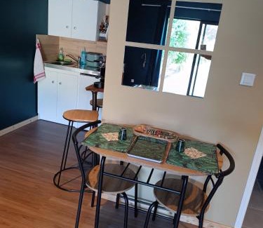 Cosne-Cours-sur-Loire House | Villa Fiorenza - jungle - nature & vignobles