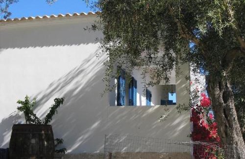 Lakones Apartment | Villa Fiorita