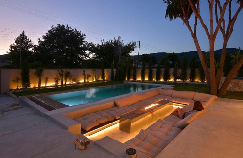 Linia Villa | Villa Flamingo - 4 bedrooms - Private Pool - Next to renowned Issos Beach & Lake Korission