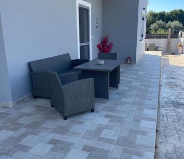 Ag. Georgios Villa | Villa Fleur