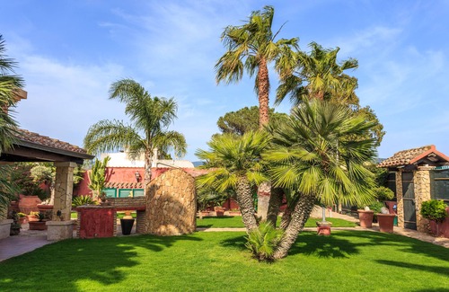 Quartu Sant'Elena Villa | Villa Flumini Holiday Home