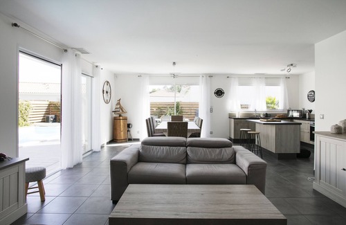 Saint-Paul-en-Born House | Villa for 08 people with private heated pool, 4-star rating