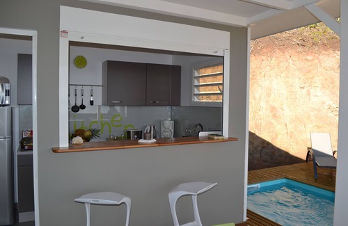 Trois-Ilets Villa | Villa for 2, 4, or 6 in Trois-Îlets, Martinique, w/sea view, pool, Wi-Fi, peace