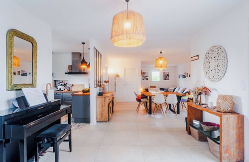 Bourgenay Villa | VILLA FOR 8/10 PEOPLE, HEATED POOL, NEAR VEILLON BEACH, MARSHES, FOREST