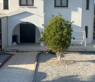 Politiko Villa | Villa for Rent