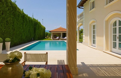 Forte dei Marmi Villa | Villa Forte dei Marmi Pool & Garden