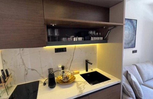 Brna Villa | Villa Fortuna ap2 : One-Bedroom Apartment