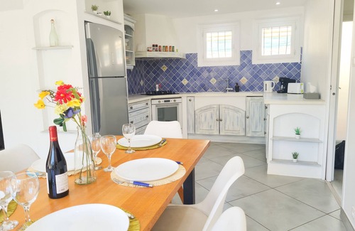 Chateauneuf-Villevieille House | Villa Avec Jardin et Piscine à 30 min de Nice