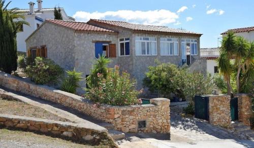 Alcossebre Villa | Villa França Air conditioned villa with sea view, WiFi, and private pool