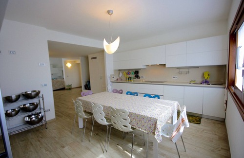 San Teodoro City Centre Villa | Villa Franca by Wonderful Italy