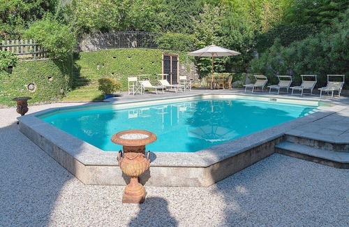 Santa Maria - Rezzonico Villa | Villa Fulgida: An elegant and welcoming three-story historical villa built in the 19th century, situated at a short distance from the shores of Lake Como, with Free WI-FI.