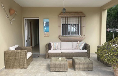 Chiclana de la Frontera House | Villa Gabriella 4 bed Villa opposite Golf Course, 3km from the beach