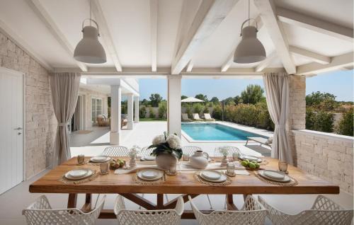 Debeljuhi House | Villa Gabriel Residence