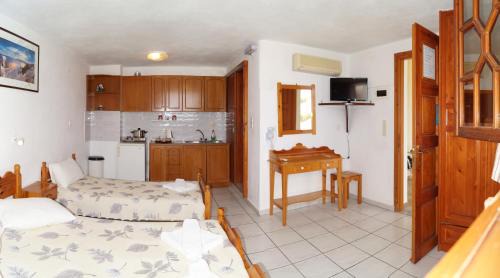 Akrotiri Apartment | Villa Galinia
