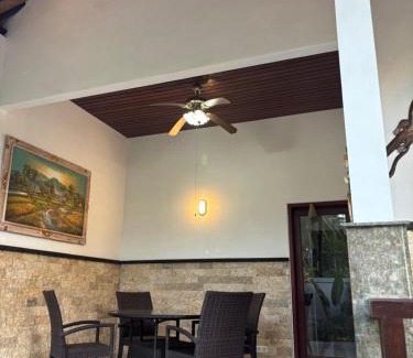 Penuktukan House | Villa Ganesha Penuktukan