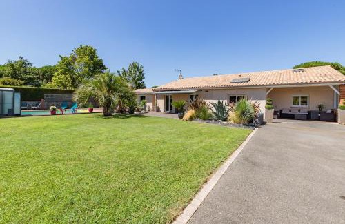 La Celle-sous-Gouzon Villa | Villa Garonne- Piscine Confort proche Toulouse