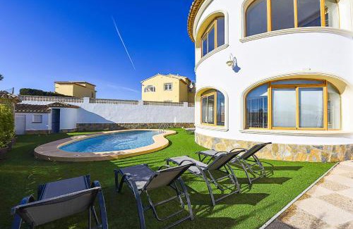 Calpe Villa | Villa Garrofer - PlusHolidays