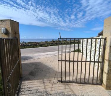 Favignana Villa | ViLLA GASPARE FRONTE MARE
