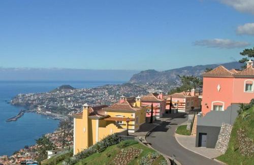 Sao Goncalo Villa | Villa Gasparini Palheiro Village by Holiday Rental Madeira