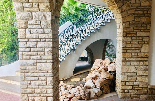 Sant'Isidoro Apartment | Villa Gaudí