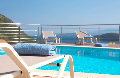 Mikros Gialos Villa | Villa Giapis
