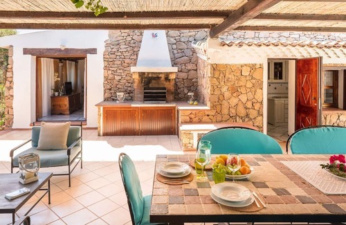 San Teodoro Villa | Villa Ginepro with Private Pool, Sea View, 2 Terraces, Wi-Fi & Air Conditioning
