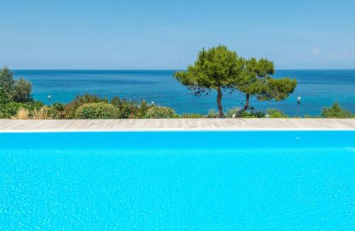 San Marco di Castellabate Villa | Villa Gioia con piscina sul mare