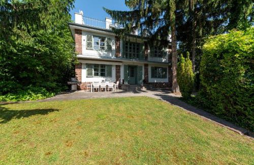Balatonalmadi House | Villa Giselle