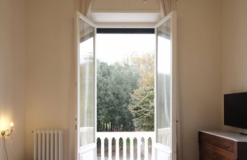 Viareggio House | Villa Giulia BnB