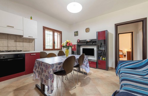 Castiadas House | Villa “Giulia Piccola” in Rural Area near the Sea with Mountain View, Terrace & Garden
