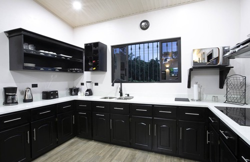 La Fortuna Villa | Villa Graceland - The Perfect Getaway