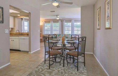 Venice Gardens House | Villa Grande - Spacious Tropical Home - Triple Lot Fenced Yard!
