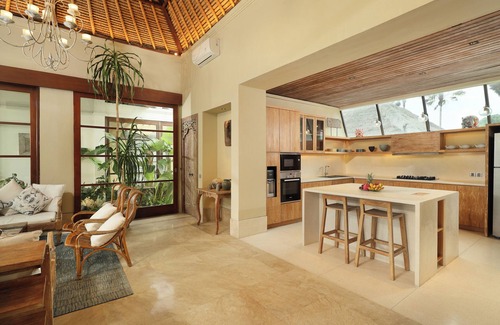 Jimbaran Bay Villa | Villa Grasshopper by Fantasia Villas