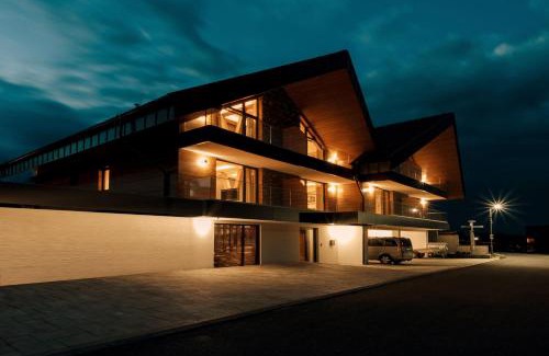 Nova Lesna Apartment | Villa Greystone