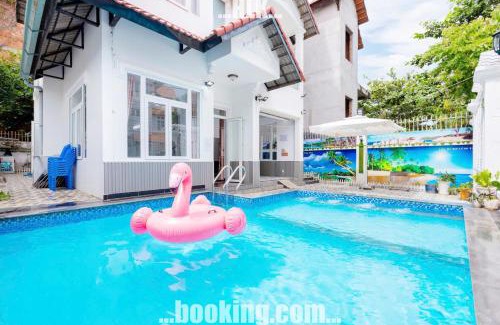 Thang Tam Villa | Villa Hồ Bơi Đồi Ngọc Tước Bãi Sau BiDa - karaoke