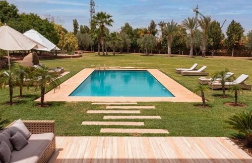 Zaouia Sidi Abdallah Ben Sassi House | Villa Hana B