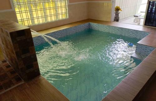 Sekinchan House | Villa Haryz - MslimOnly