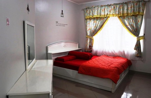 Cipanas Villa | villa Hasna puncak